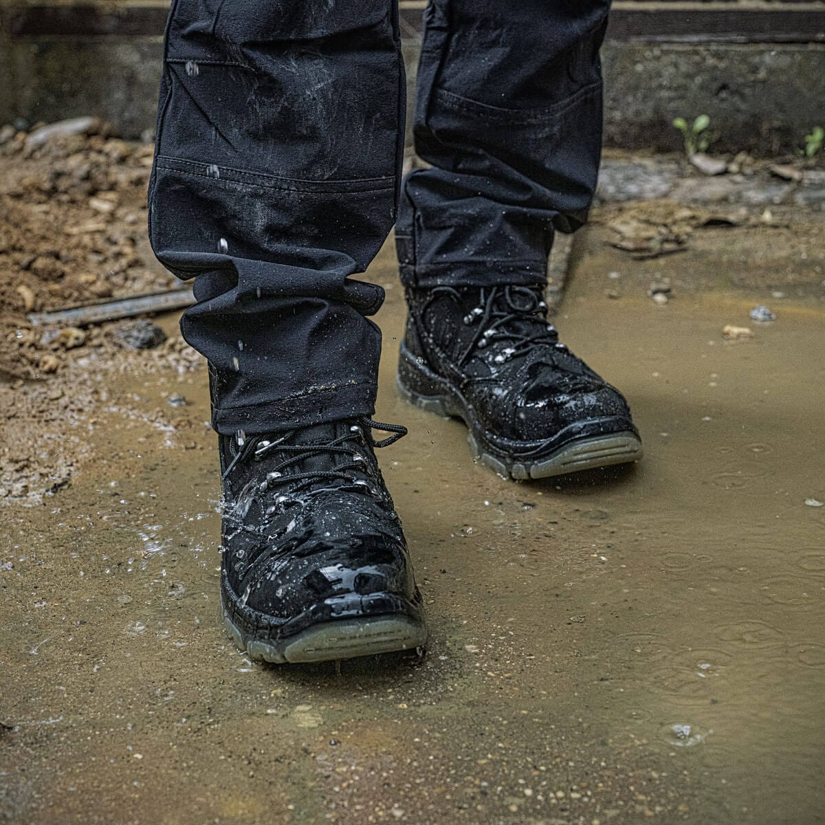 DEWALT Challenger Men's Waterproof Steel Toe Safety Boot - Image 7