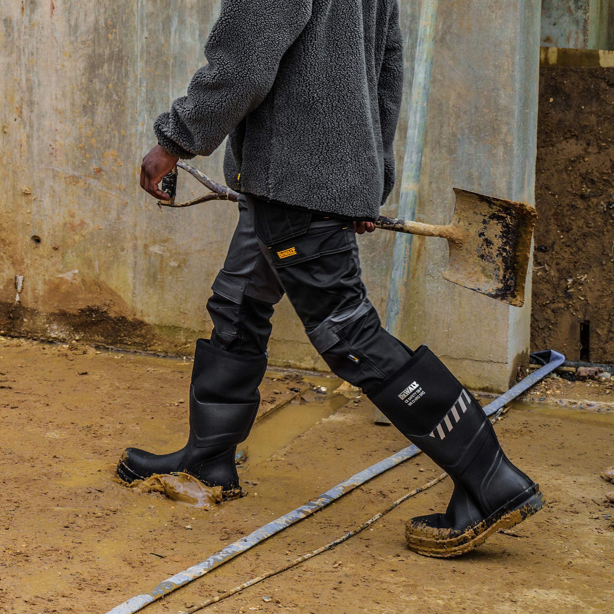 DEWALT Edmonston Men's Steel Safety Toe Wellingtons - Image 8
