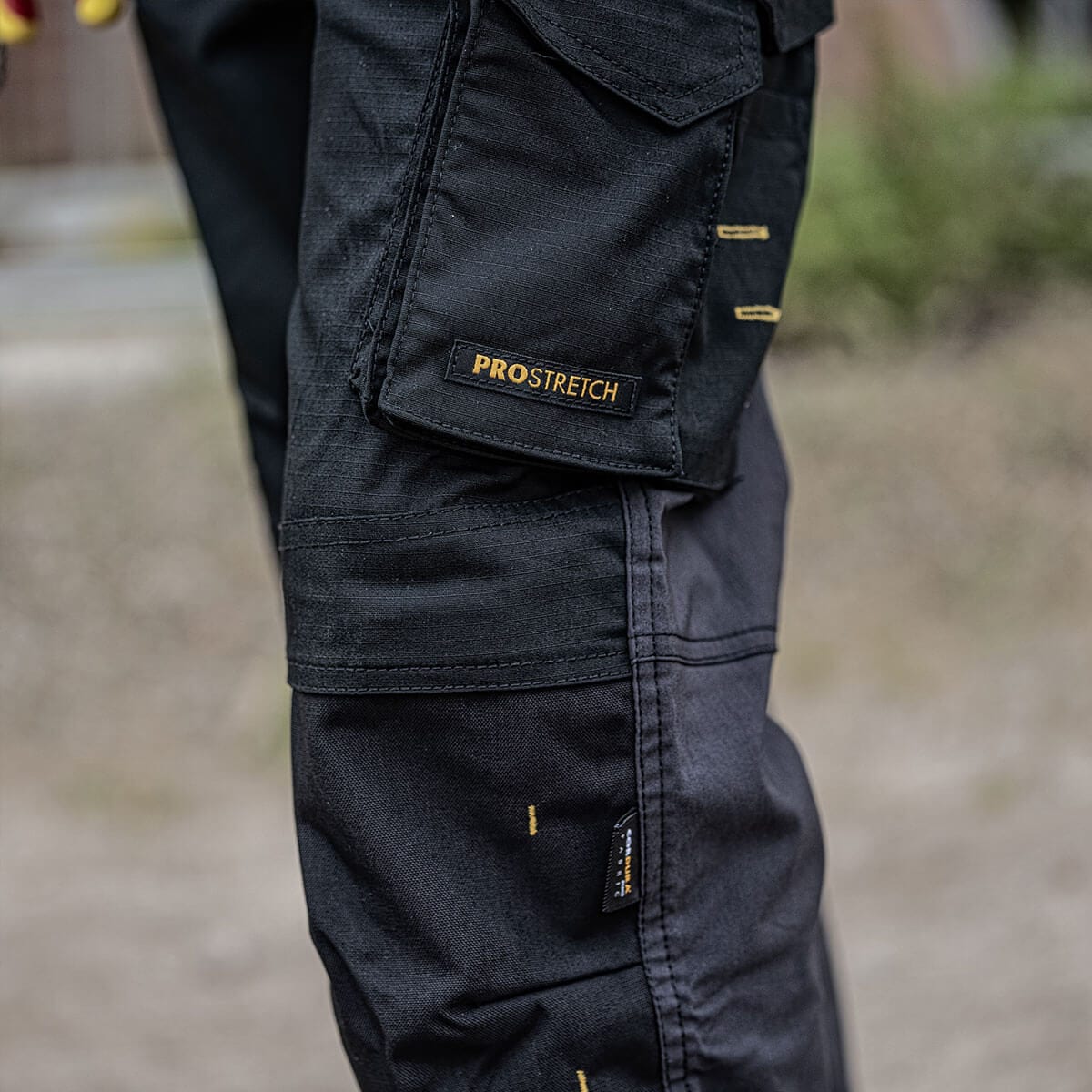 DEWALT Memphis Men's, Pro-Stretch, Holster Pocket, Cargo Work Trousers - Image 5