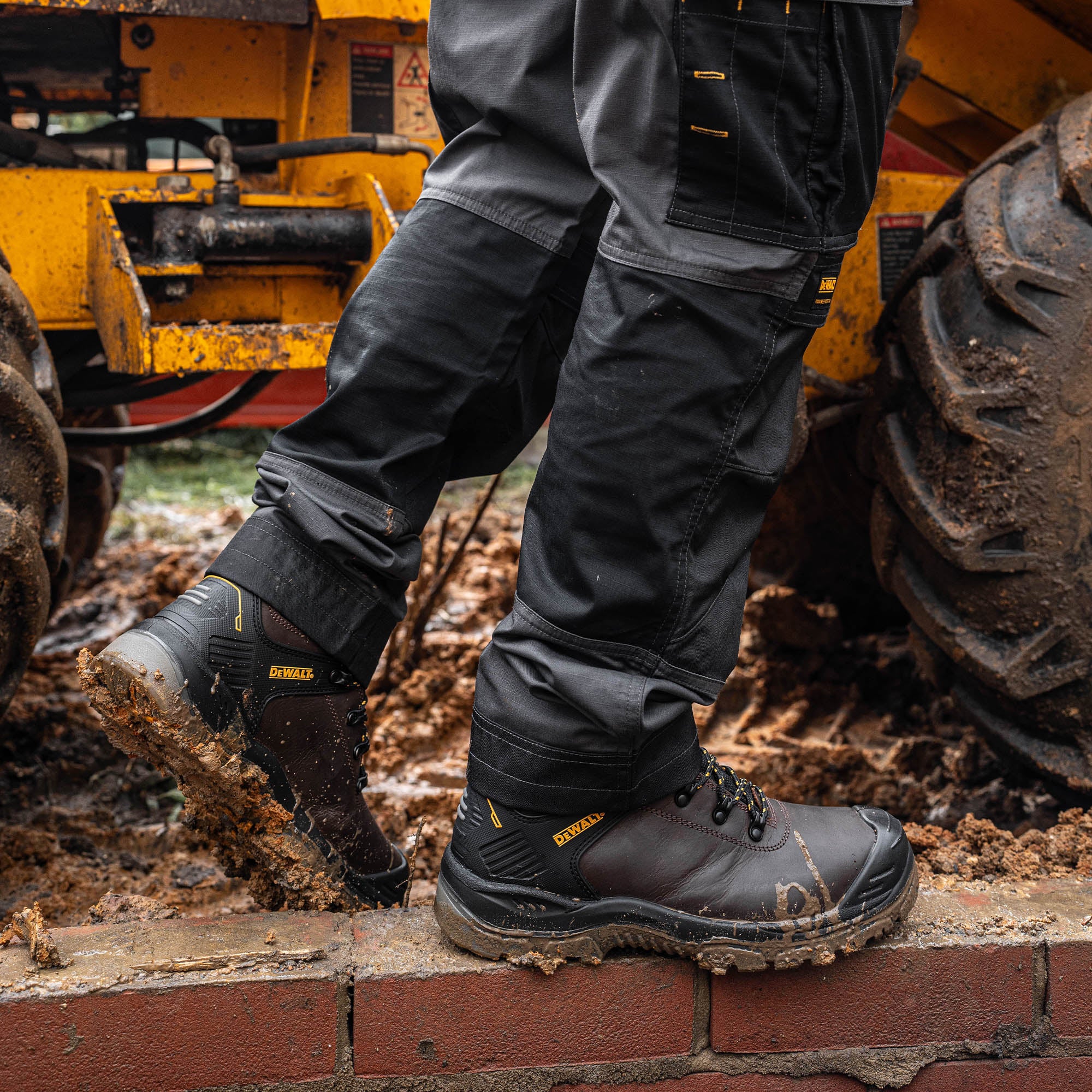DEWALT Newark Men's, Waterproof, Steel Toe Safety Boot - Image 7