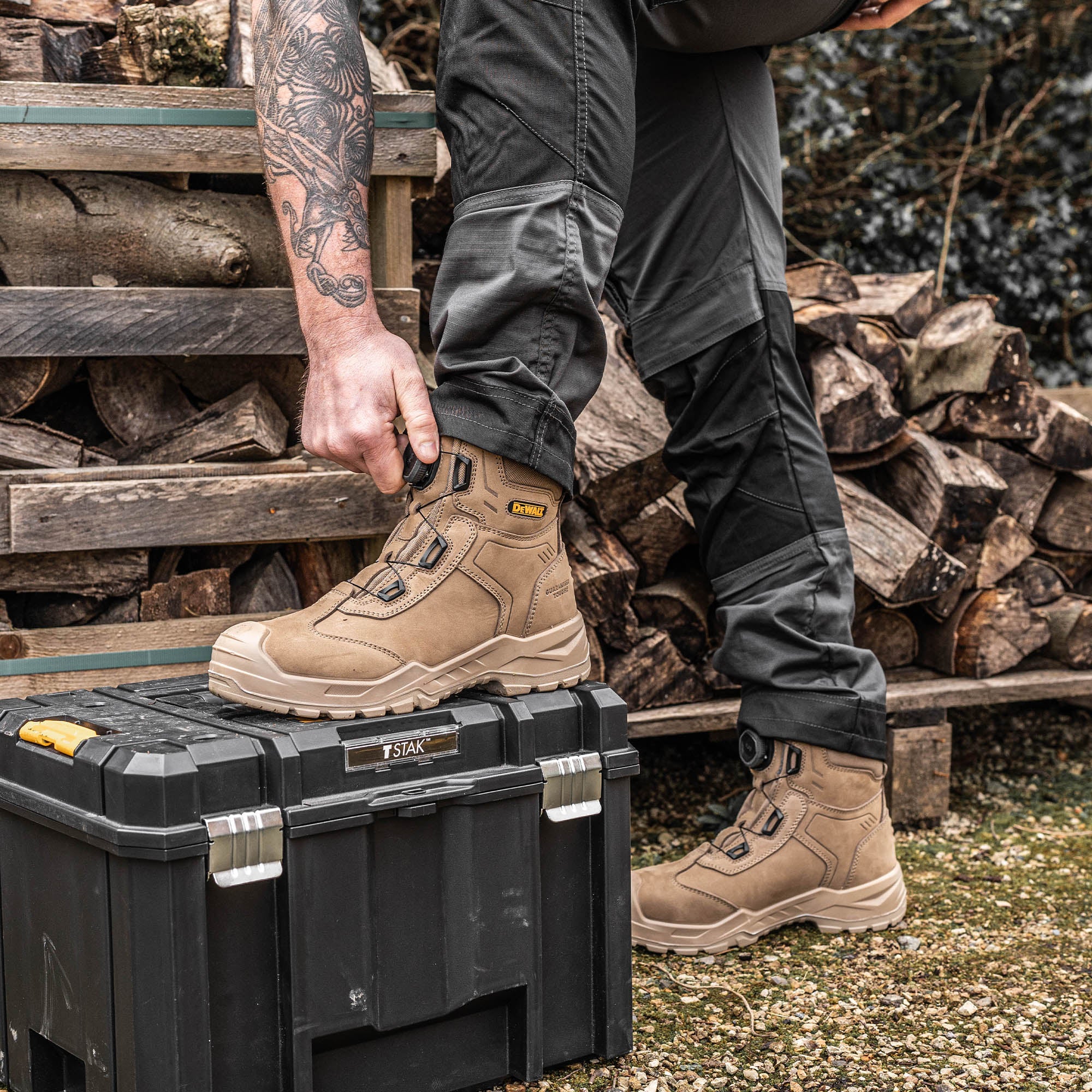 DEWALT Richardson Men's, BOA®, Nubuck Leather, Wide Fit, Steel Safety Toe Work Boot - Image 6