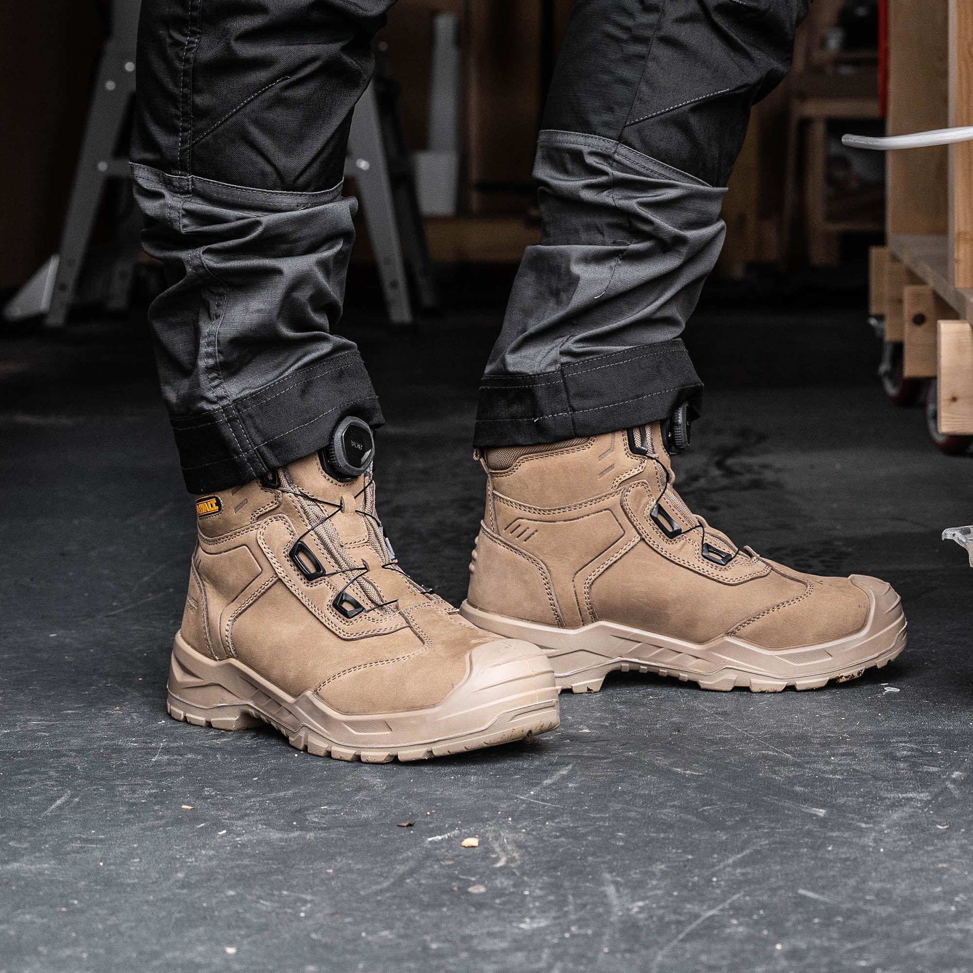 DEWALT Richardson Men's, BOA®, Nubuck Leather, Wide Fit, Steel Safety Toe Work Boot - Image 7